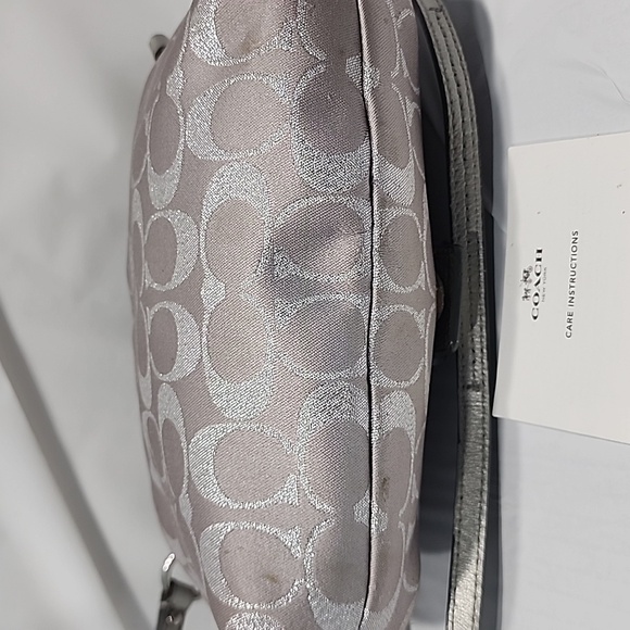 Coach Signature Metallic Silver Buckle Flap Crossbody Shoulder Handbag Purse - Picture 8 of 11